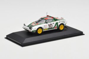 Lancia Stratos #10 Team Alitalia S. Munari / S. Maiga Rally Monte Carlo 1976 Minichamps 1:43 430761210 Metaal — afbeelding 2 van 4