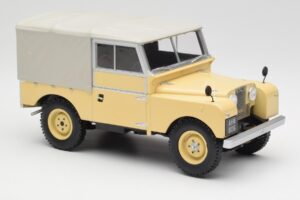 Land Rover 88 Series 1 Hard Top Lichtbeige MCG 1:18 MCG18368 Metaal — afbeelding 2 van 6