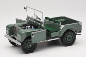 Land Rover 88 Series I Groen Minichamps 1:18 150168900 Metaal — afbeelding 2 van 8