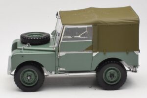 Land Rover 88 Series I Groen Minichamps 1:18 150168900 Metaal — afbeelding 4 van 8