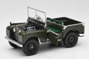 Land Rover 88 Series I Matt Green Minichamps 1:18 150168909 Metaal — afbeelding 2 van 8
