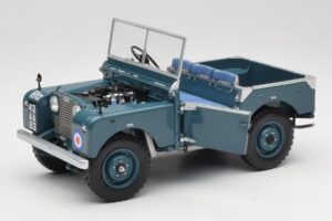 Land Rover 88 Series I Lichtblauw Minichamps 1:18 150168907 Metaal — afbeelding 2 van 8