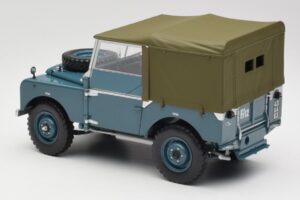 Land Rover 88 Series I Lichtblauw Minichamps 1:18 150168907 Metaal — afbeelding 7 van 8