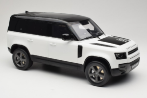 Land Rover Defender 110 L663 GT Spirit 1:12 GT554 Hars — afbeelding 4 van 6