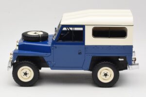 Land Rover Lightweight Series III Donkerblauw BoS Models 1:18 BOS382 Hars — afbeelding 3 van 6