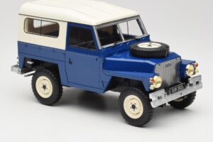 Land Rover Lightweight Series III Donkerblauw BoS Models 1:18 BOS382 Hars — afbeelding 4 van 6