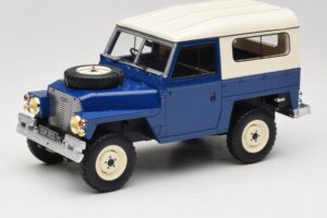 Land Rover Lightweight Series III Donkerblauw BoS Models 1:18 BOS382 Hars