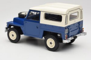 Land Rover Lightweight Series III Donkerblauw BoS Models 1:18 BOS382 Hars — afbeelding 5 van 6