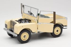 Land Rover Series I 88 Sand Beige Mat Minichamps 1:18 150168905 Metaal — afbeelding 2 van 8