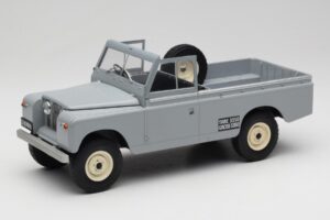 Land Rover Series II 109 Pickup Grijs MCG 1:18 MCG18092 Metaal