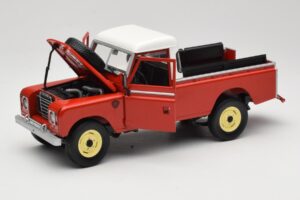 Land Rover Series I 109 Pickup Rood Eagle Collectibles 1:18 440500 Metaal — afbeelding 2 van 8