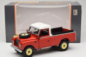 Land Rover Series I 109 Pickup Rood Eagle Collectibles 1:18 440500 Metaal — afbeelding 8 van 8