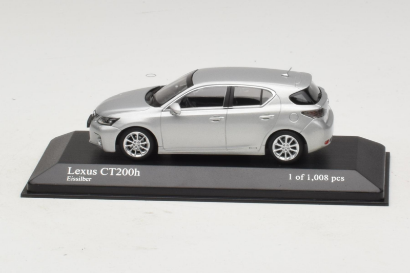 Lexus CT200h Zilver Minichamps 1:43 410166001 Metaal