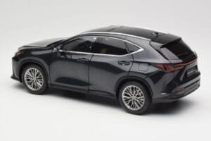 Lexus NX450h+ AZ20 Zwart Kyosho 1:18 08968GBK Hars — afbeelding 7 van 8