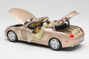 Lexus SC430 Beige Maisto 1:18 31629 Metaal — afbeelding 5 van 8