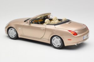 Lexus SC430 Beige Maisto 1:18 31629 Metaal — afbeelding 7 van 8