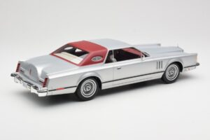 Lincoln Continental Mark V Coupe Zilver BoS Models 1:18 BOS084 Hars — afbeelding 2 van 6