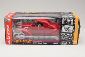 Lincoln Zephyr The Three Stooges Filmwagen Auto World 1:18 AWSS113/06 Metaal — afbeelding 5 van 5