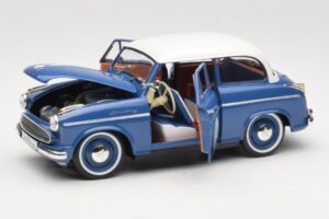Lloyd Alexander TS #234 Blauw Revell 1:18 08463 Metaal — afbeelding 2 van 8