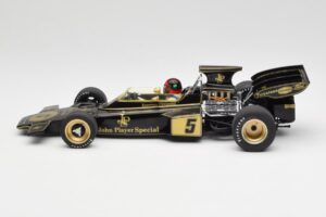 Lotus 72D #5 E. Fittipaldi John Player Special GP Spain 1972 MCG 1:18 MCG18610F Metaal — afbeelding 5 van 6