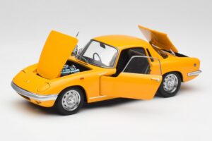 Lotus Elan S/E Racing Geel AUTOart 1:18 75352 Metaal — afbeelding 2 van 8