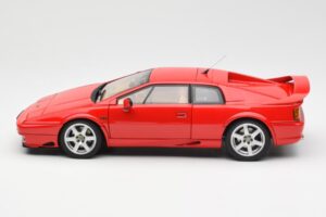 Lotus Esprit V8 Rood AUTOart 1:18 75311 Metaal — afbeelding 4 van 8