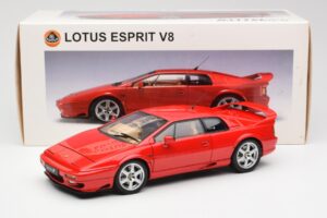 Lotus Esprit V8 Rood AUTOart 1:18 75311 Metaal — afbeelding 8 van 8