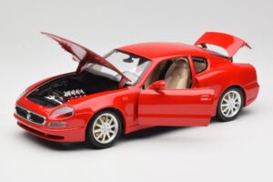 Maserati 3200 GT Rosso Mondiale Bburago 1:18 3341-M1 Metaal — afbeelding 2 van 8