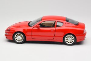 Maserati 3200 GT Rood Speciale Collectie Bburago 1:18 30071 Metaal — afbeelding 4 van 8