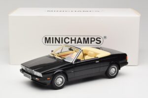 Maserati BiTurbo Spyder Zwart Minichamps 1:18 107123531 Hars — afbeelding 6 van 6