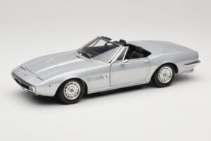 Maserati Ghibli Spyder Zilver Minichamps 1:18 100122330 Metaal