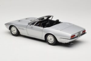 Maserati Ghibli Spyder Zilver Minichamps 1:18 100122330 Metaal — afbeelding 6 van 7