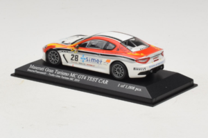Maserati GranTurismo MC GT4 #28 Smurra / Piancastelli Maserati MC 2010 Minichamps 1:43 400101228 Metaal — afbeelding 3 van 5