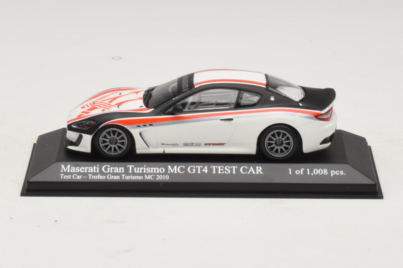 Maserati GranTurismo MC GT4 Trofeo GranTurismo MC Test Car 2010 Minichamps 1:43 400101201 Metaal