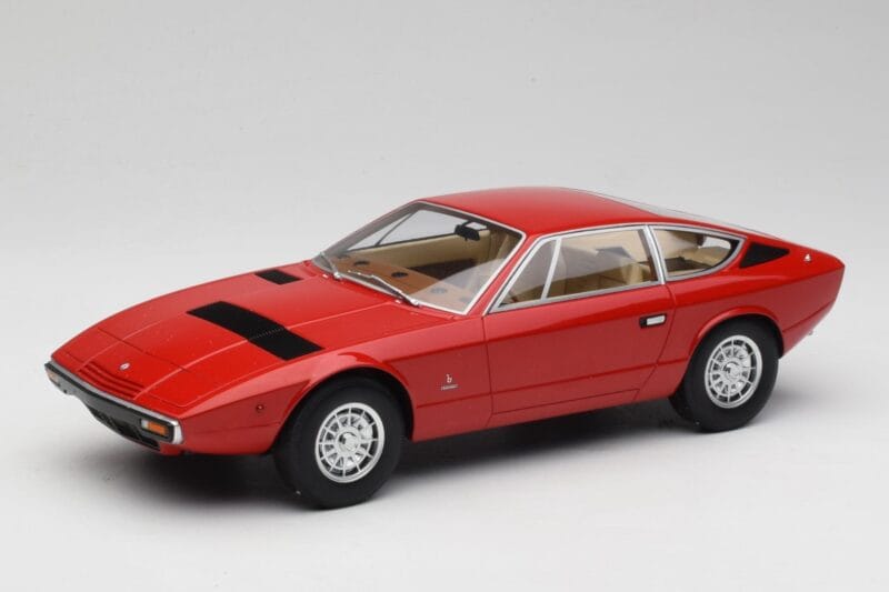 Maserati Khamsin Rood Minichamps 1:18 107123821 Hars