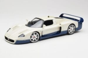 Maserati MC12 Wit Blauw Hot Wheels 1:18 G7158 Metaal