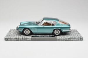 Maserati Mistral Blauw Minichamps 1:18 107123420 Hars — afbeelding 3 van 6