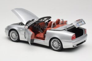 Maserati Spyder Zilver Maisto 1:18 31667 Metaal — afbeelding 5 van 8