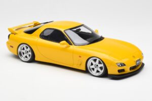 Mazda RX-7 FD Type R Bathurst R Geel Otto 1:18 OT397 Hars — afbeelding 4 van 6