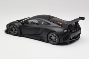 McLaren 12C GT3 Carbon Mat Zwart Minichamps 1:18 151121390 Metaal — afbeelding 5 van 6