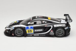 McLaren 12C GT3 Dorr Motorsport #69 C. Adams / M. Klasen 24 Hours Nurburgring 2013 Minichamps 1:18 151131369 Metaal — afbeelding 3 van 6