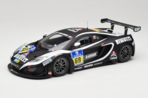 McLaren 12C GT3 Dorr Motorsport #69 C. Adams / M. Klasen 24 Hours Nurburgring 2013 Minichamps 1:18 151131369 Metaal