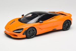 McLaren 750S McLaren Orange TopSpeed 1:18 TS0547 Metaal