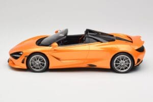 McLaren 750S Spider Papaya Orange GT Spirit 1:18 GT488 Hars — afbeelding 3 van 6