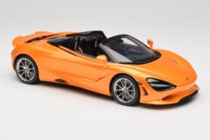 McLaren 750S Spider Papaya Orange GT Spirit 1:18 GT488 Hars — afbeelding 4 van 6