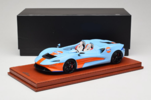 McLaren Elva Gulf Livery AB Models 1:18 REMC023 Hars — afbeelding 7 van 7