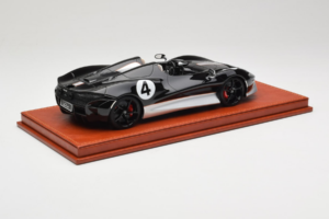 McLaren Elva Zwart Zilver AB Models 1:18 REMC022 Hars — afbeelding 3 van 7