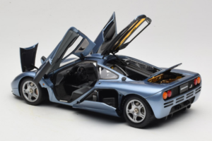 McLaren F1 Blauw LCD 1:18 LCD18014-BU Metaal — afbeelding 5 van 8