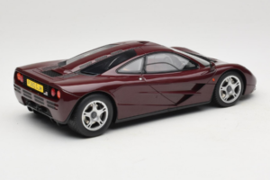 McLaren F1 Burgundy Red GT Spirit 1:18 GT534 Hars — afbeelding 2 van 6