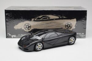McLaren F1 Carbon Zwart Metallic Minichamps 1:18 530133420 Metaal — afbeelding 8 van 8